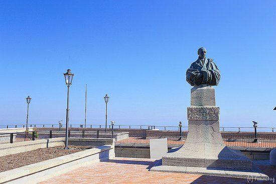 Monumento a Bartolomeo Borghesi